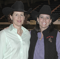 Super Stakes Non-Pro champs Mary Ann Rapp and Jennifer Foland.