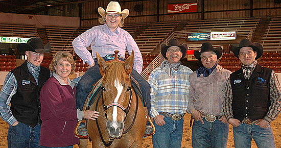 $2,000 Limit Rider champ Gracie Paul and her team.